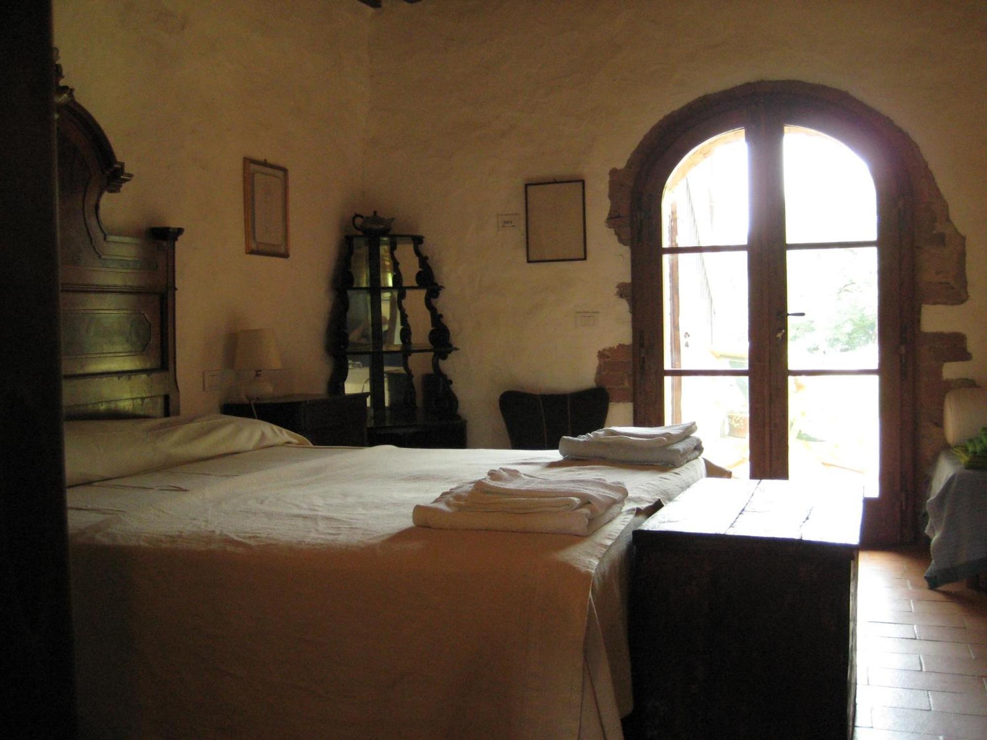 Agriturismo Il Casalino Pari Exterior photo