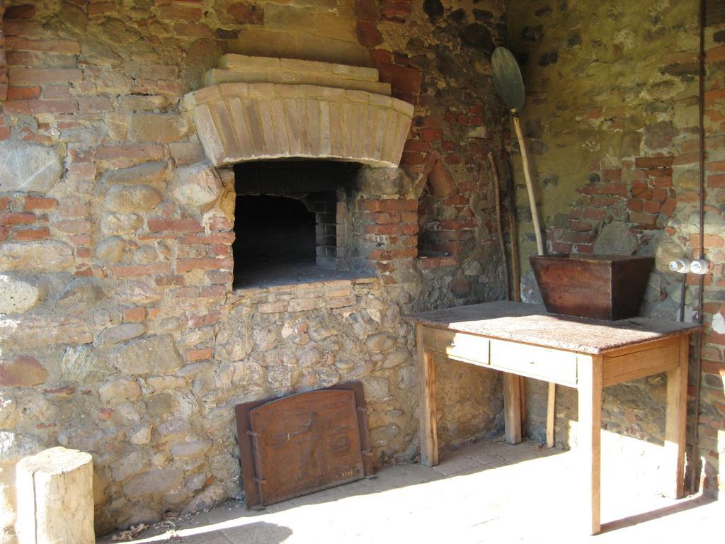 Agriturismo Il Casalino Pari Exterior photo