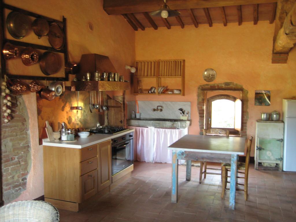 Agriturismo Il Casalino Pari Room photo