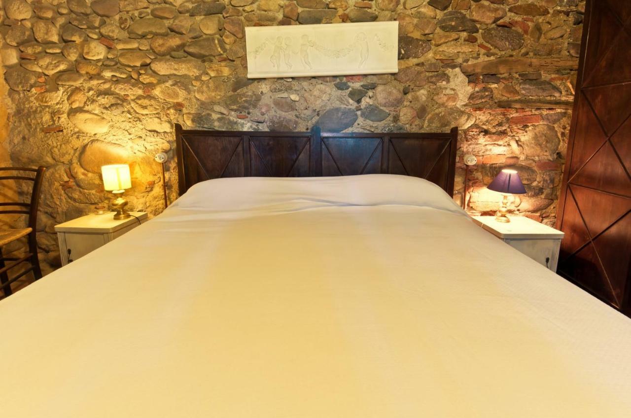 Agriturismo Il Casalino Pari Exterior photo