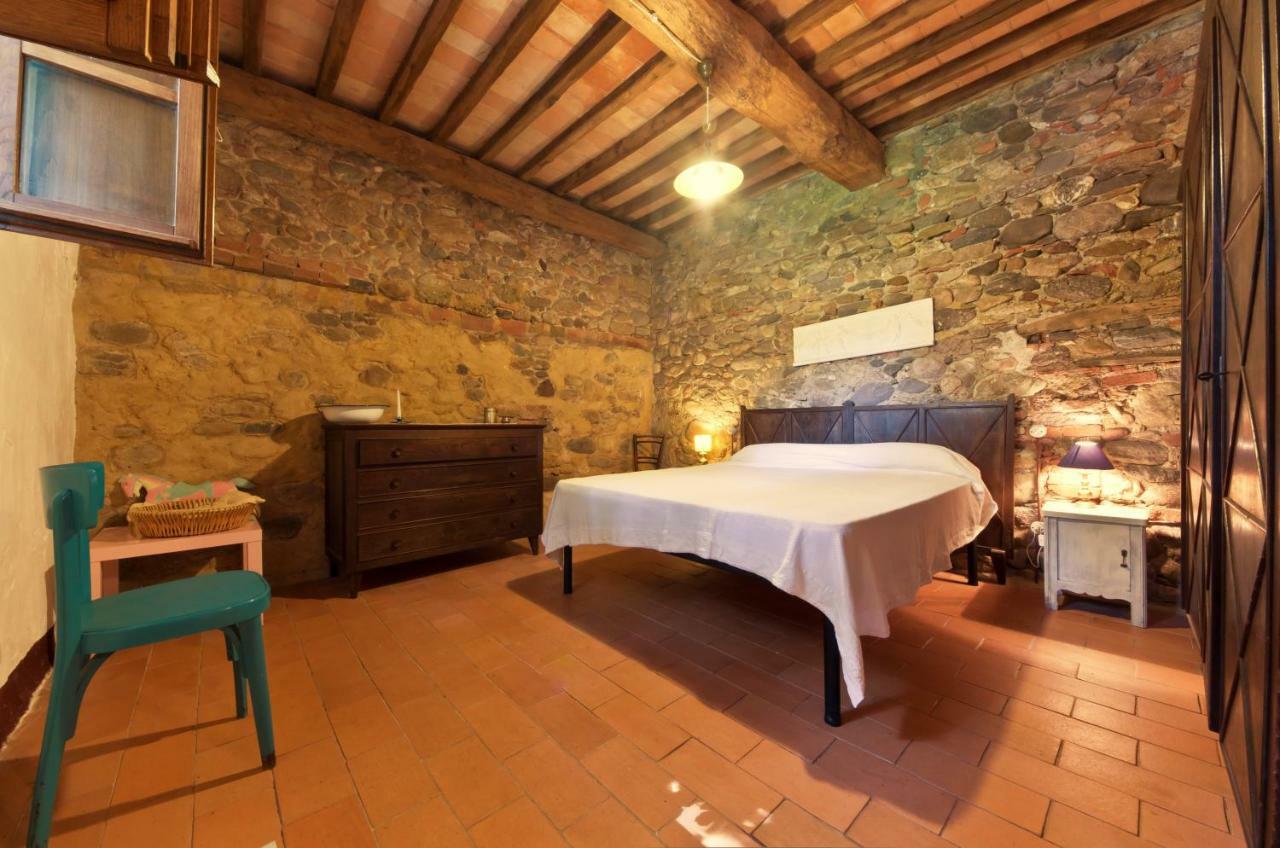 Agriturismo Il Casalino Pari Exterior photo