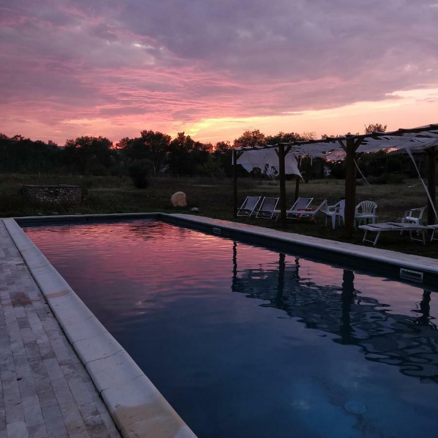 Agriturismo Il Casalino Pari Exterior photo
